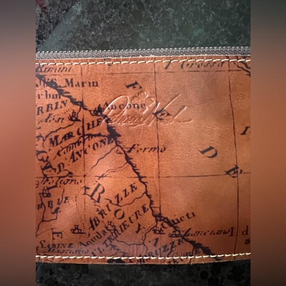 Patricia Nash St. Corce Wristlet Rust Riot Big Map Print - Picture 13 of 13